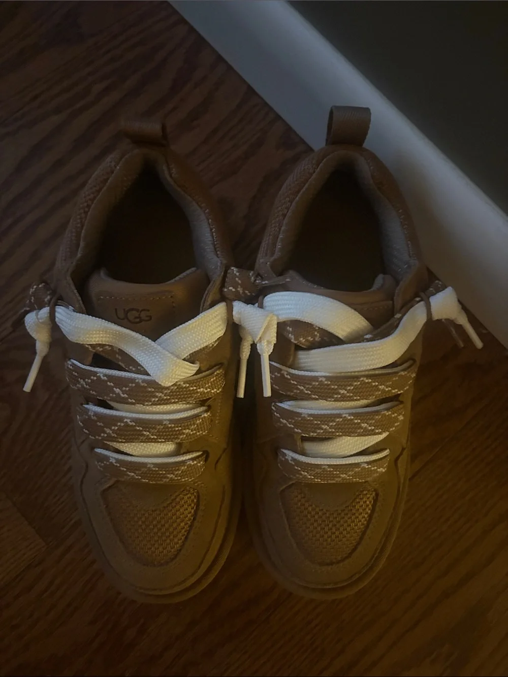 UGG Sneakers
